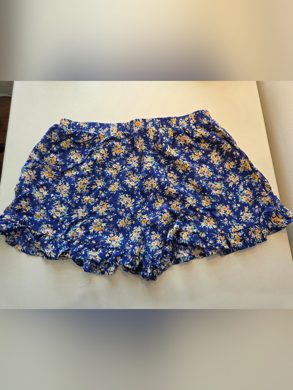 American Eagle Floral Shorts